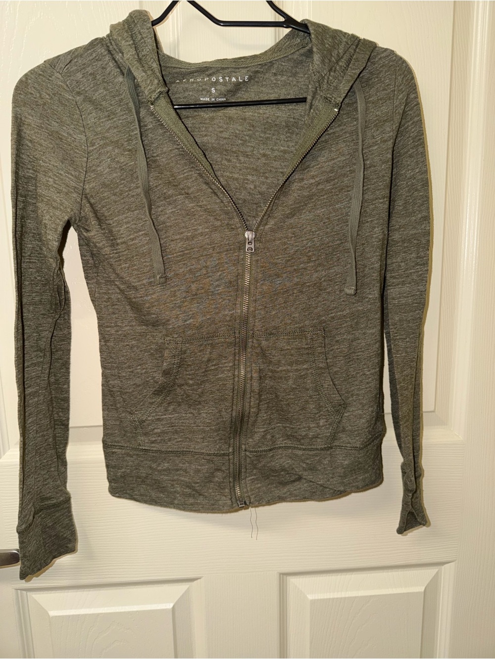 Aeropostale Women's Olive Green Zip-Up Hoodie